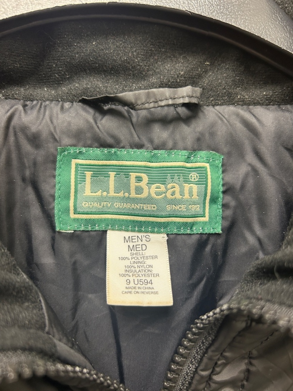 L.L. Bean Puffer Jacket Insulated Cropped Cut Medium - Picture 3 of 5